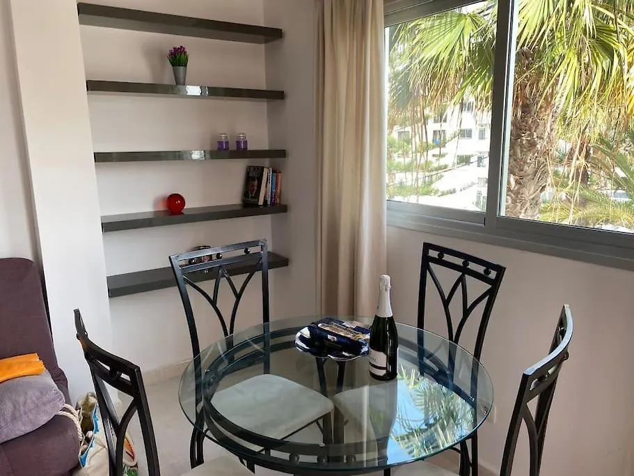 Seaside Apartment With Balcony Las Galletas